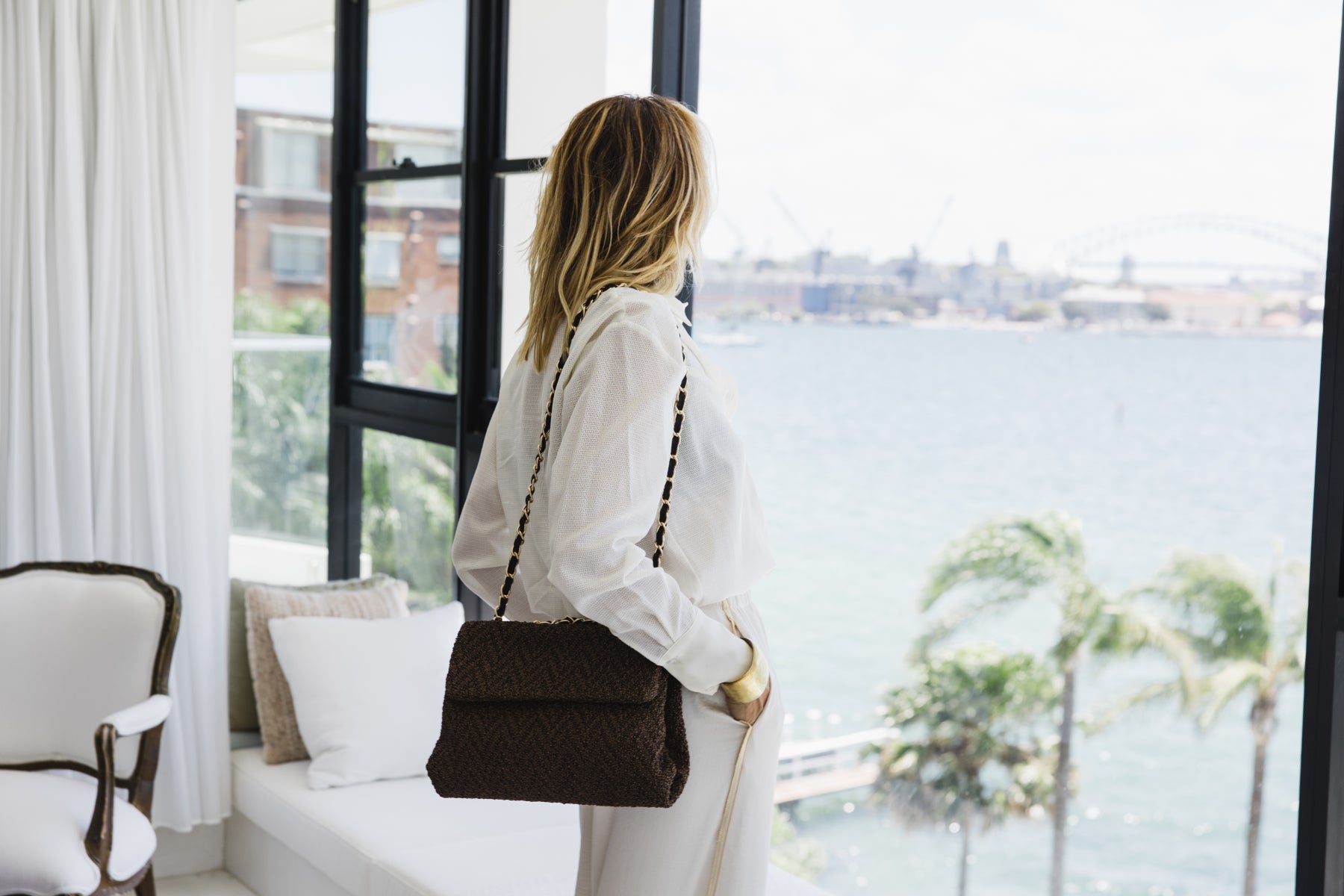 Clarice textured raffia bag with strap chain Dark Brown