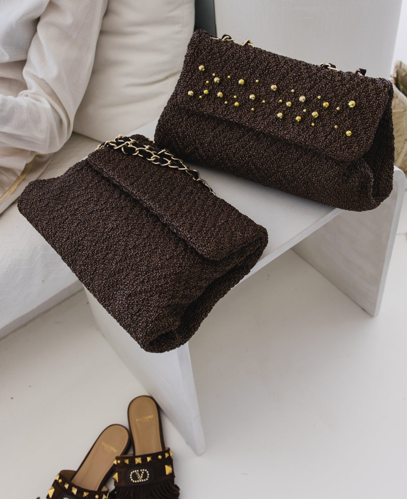 Clarice textured raffia bag with strap chain Dark Brown