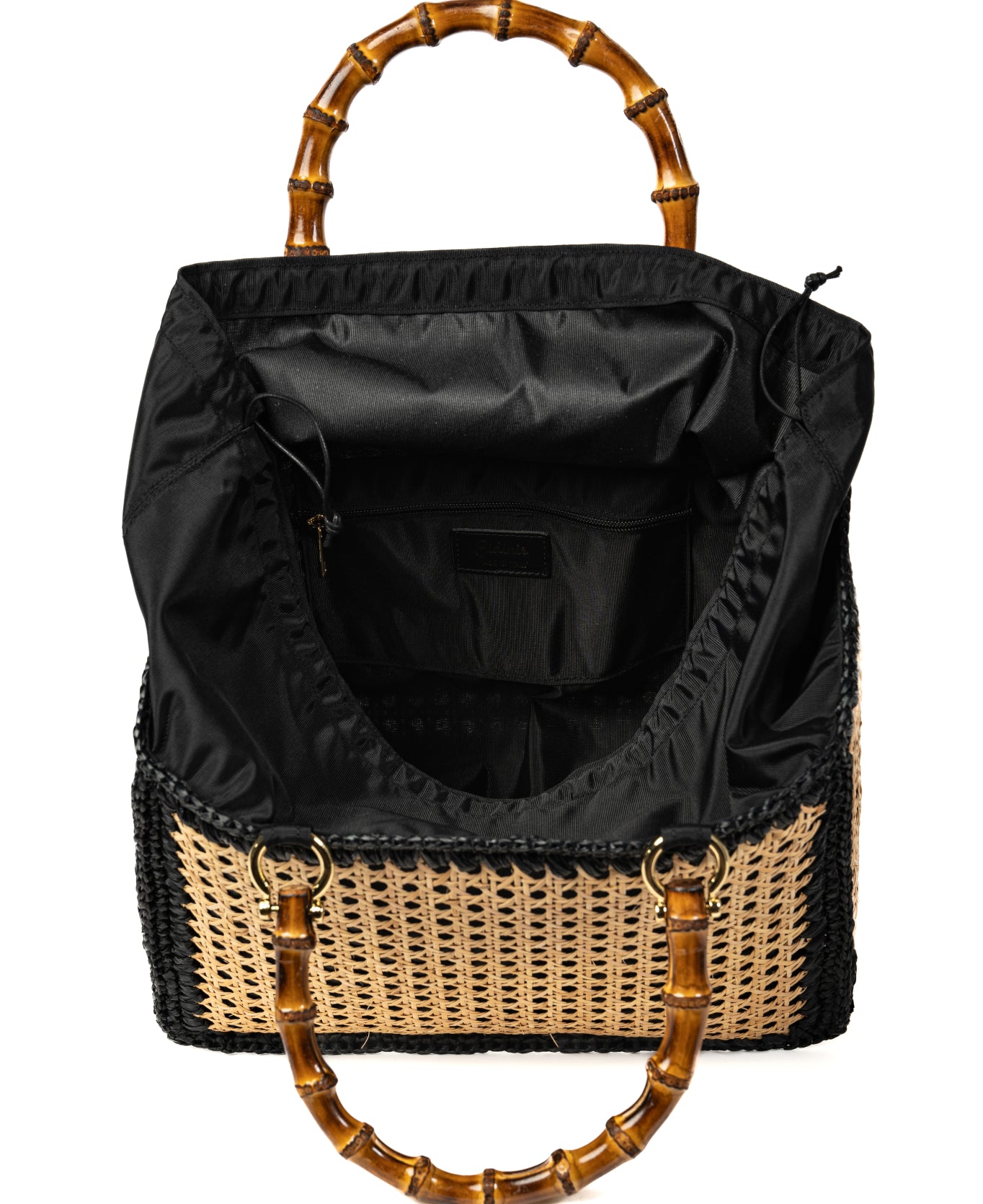 Borsa a secchiello in rattan e rafia con manico in bambù