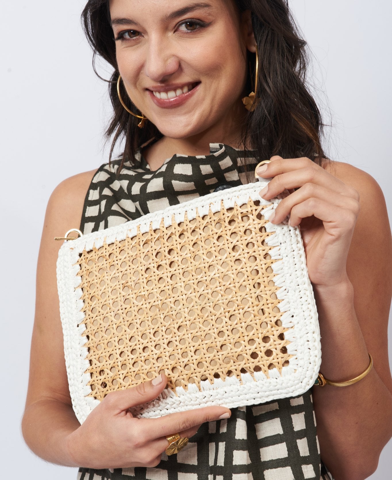 Baga Rafia A Step-by-Step Guide to Making a Raffia Bag – Bidinis Bags