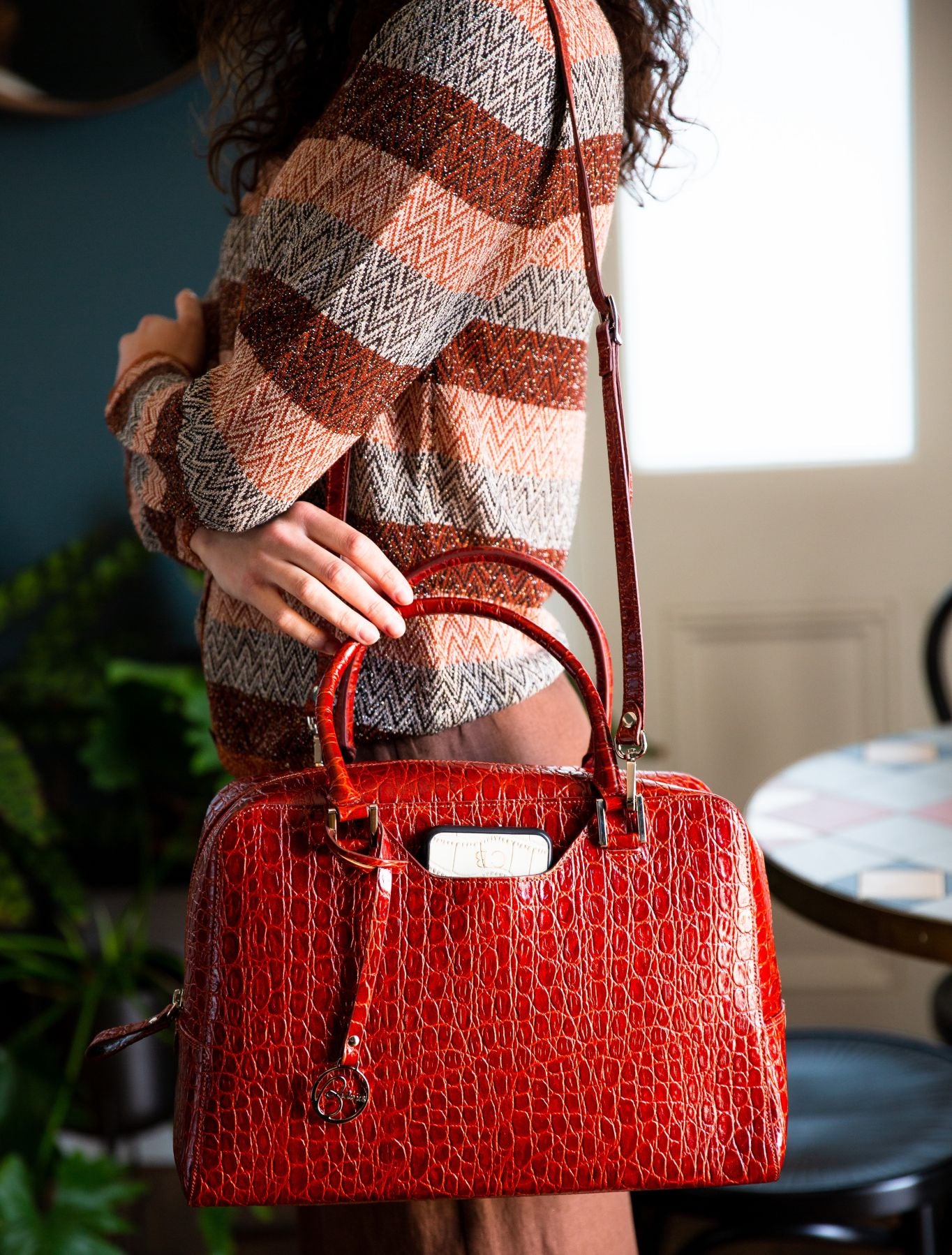 Briefcase leather croco embossed in burnt orange