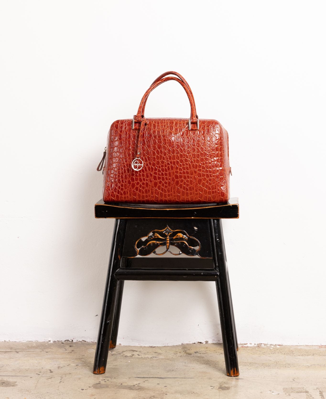 Briefcase leather croco embossed in burnt orange