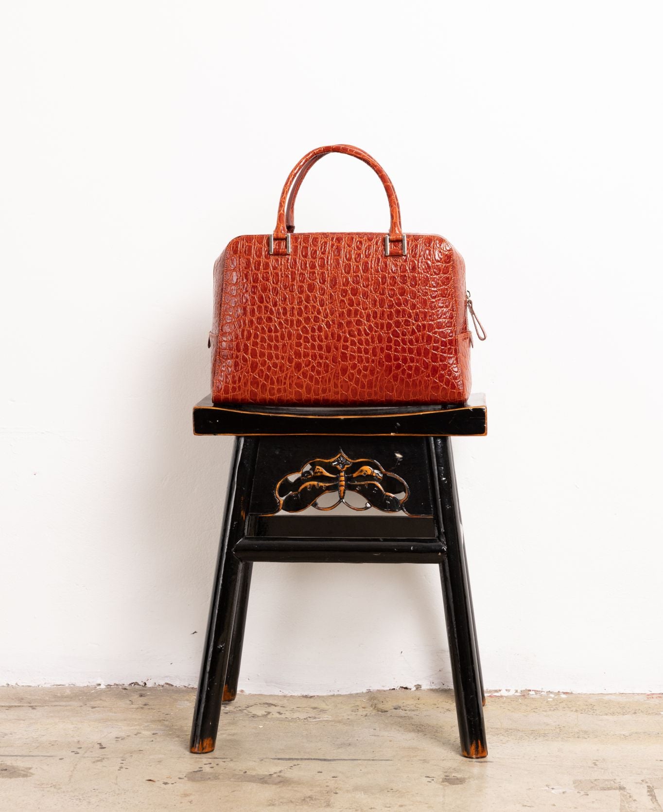 Briefcase leather croco embossed in burnt orange